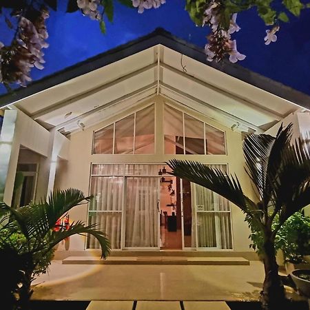 Casa Mira Boutique Villa Мирисса Экстерьер фото